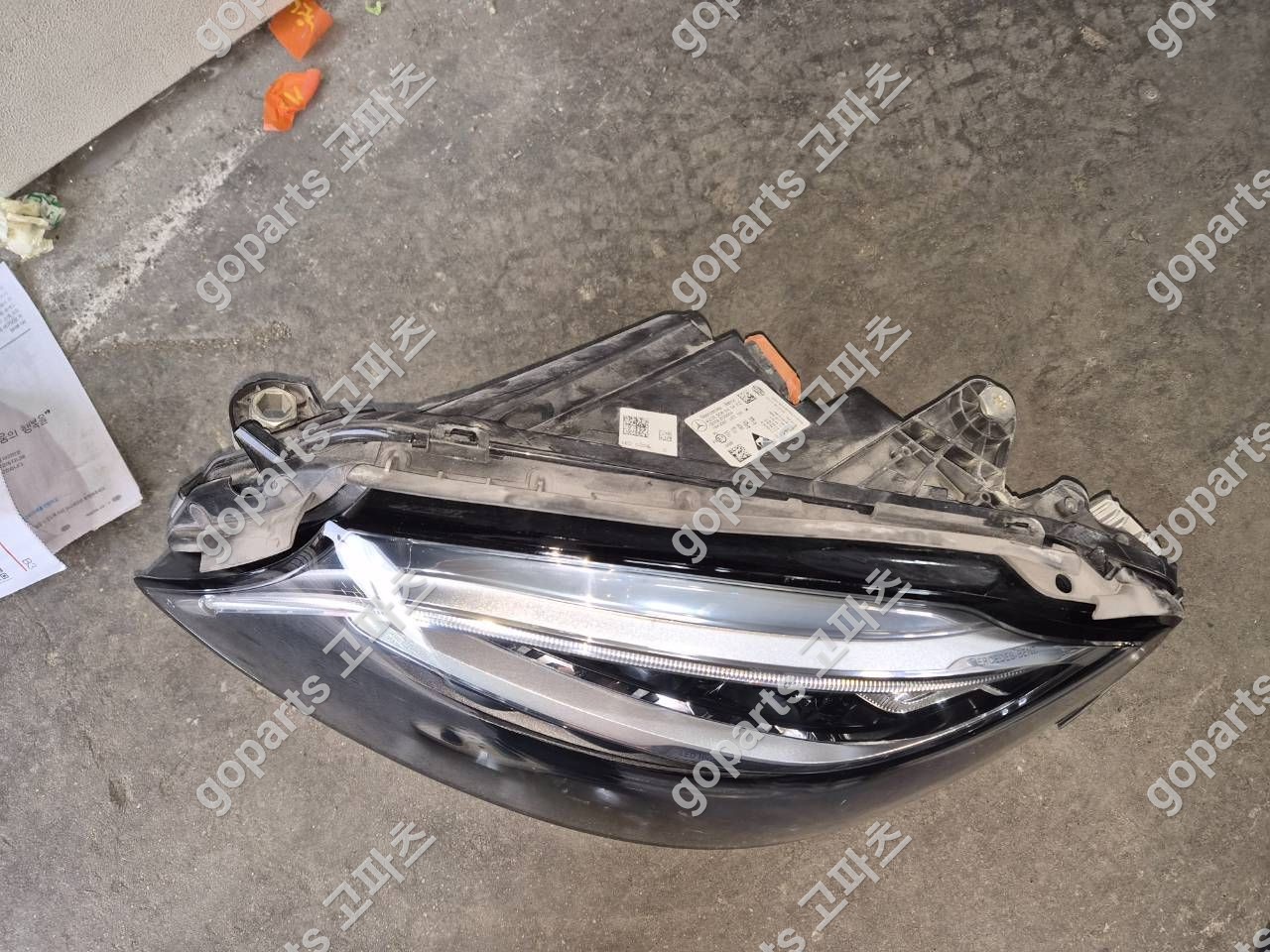 벤츠 W205 C클래스 운전석 헤드라이트 A2059065404KZ 상세사진 4