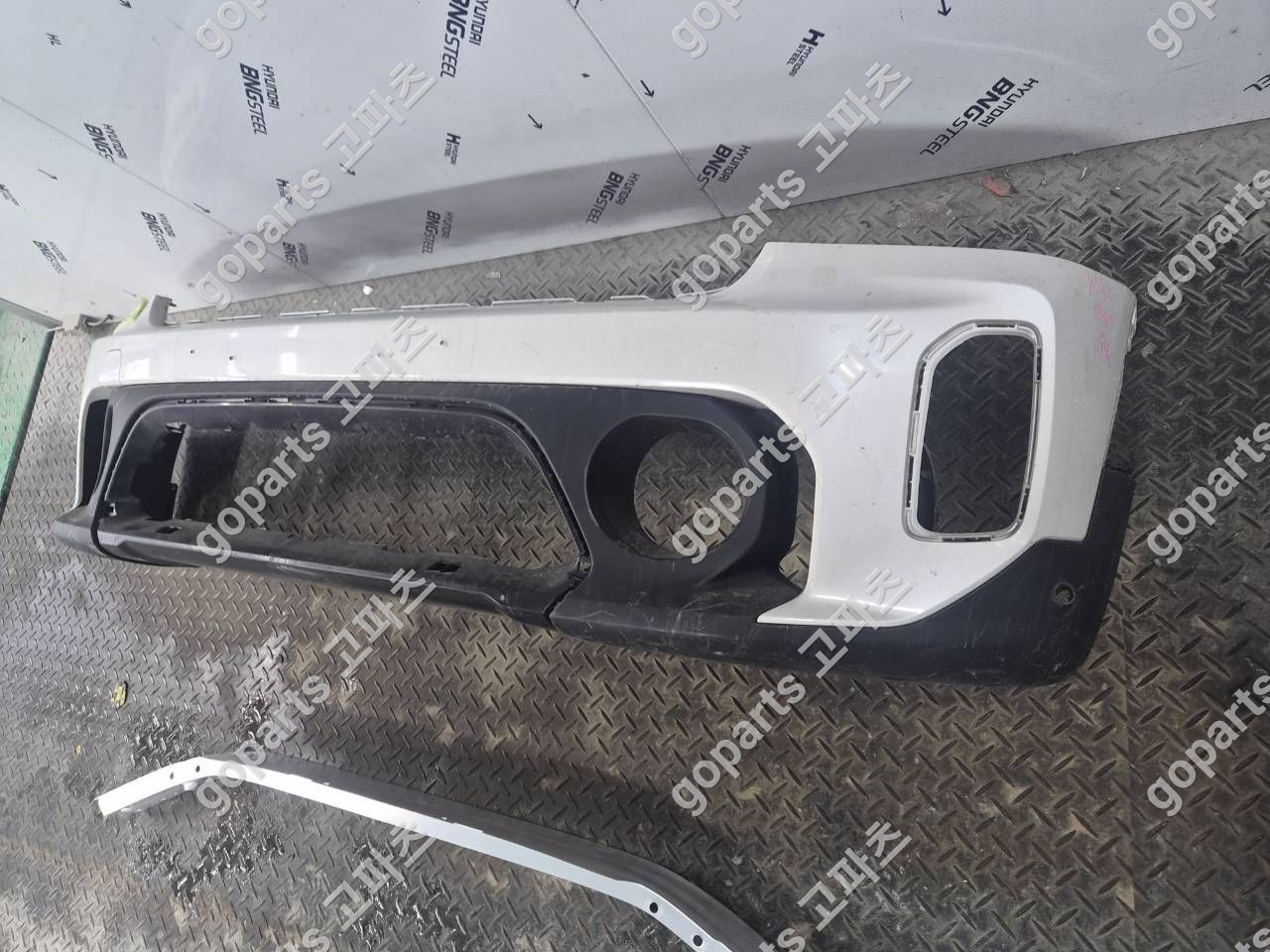 미니 컨트리맨 F60 전범퍼 (2020-2024) 상세사진 3