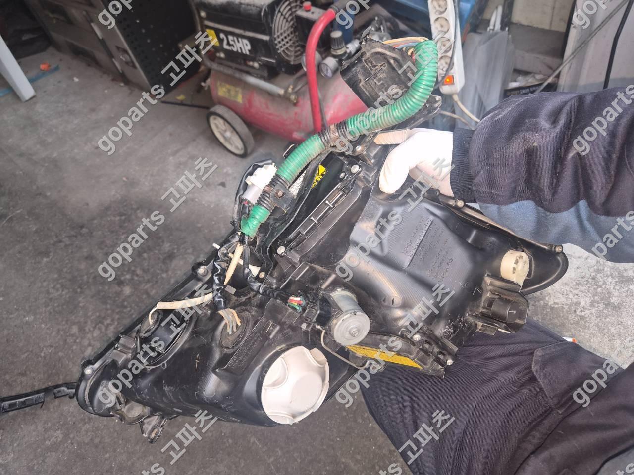 렉서스 IS 2세대 운전석 헤드라이트 상세사진 2