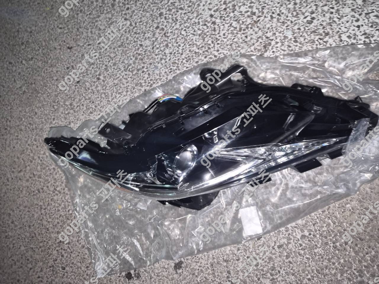 렉서스 ES 6세대 후반기 조수석 헤드라이트 (애프터신품) 상세사진 2