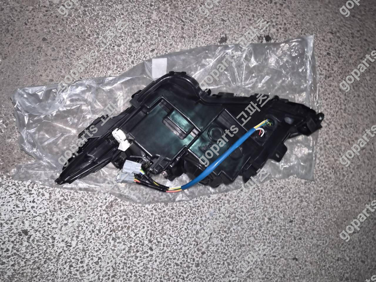 렉서스 ES 6세대 후반기 조수석 헤드라이트 (애프터신품) 상세사진 3