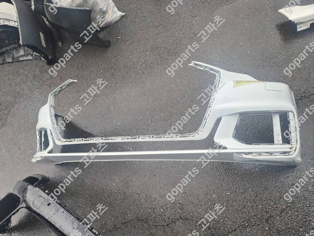 아우디 A6 C8 4K 전범퍼 중고 교체 납품 후기: 완벽 수리를 위한 선택