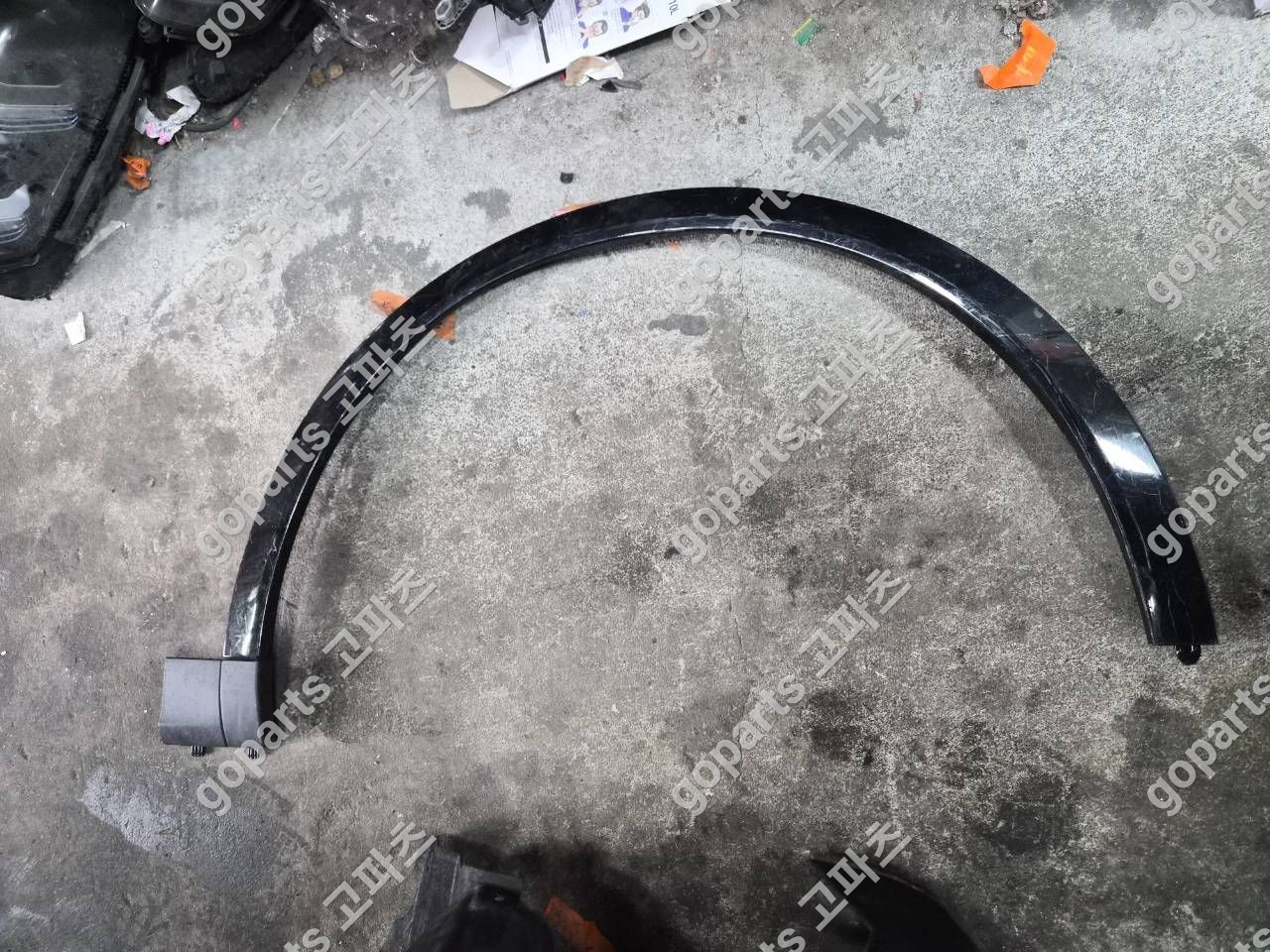 포르쉐 카이엔 9y0 휠아치몰딩 조수석 앞 교체 납품 후기