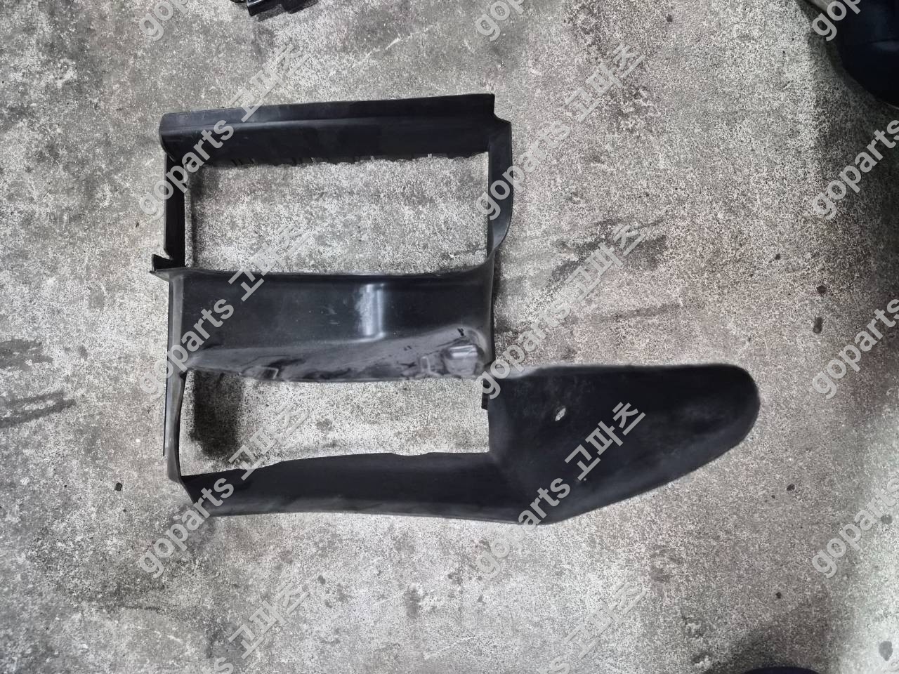 포르쉐 카이엔 보조라디에이터 인터쿨러 교체 후기: 9Y0/9Y3 모델 완벽 수리