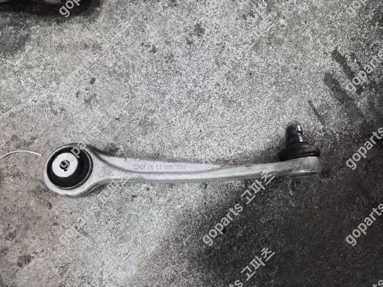 포르쉐 카이엔 9Y0 어퍼암 서스펜션 교체 후기: 대구 공업사 납품