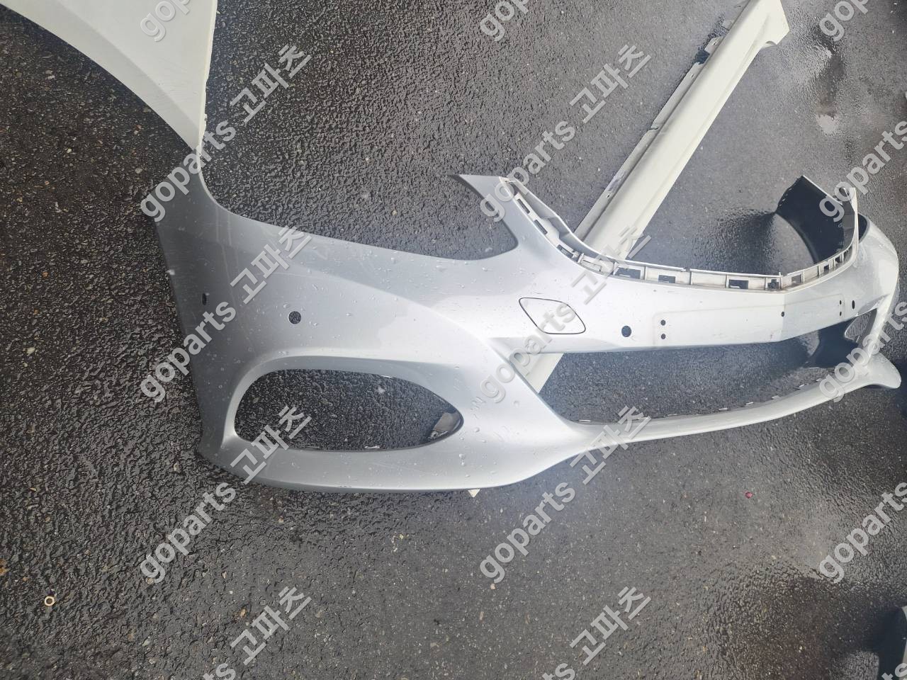 벤츠 E클래스 W213 전범퍼 익스클루시브 타입 전피 상세사진 2