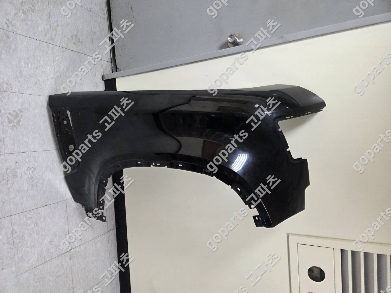 랜드로버 디펜더 l663 조수석 휀더 교체 후기: 완벽 수리를 위한 선택