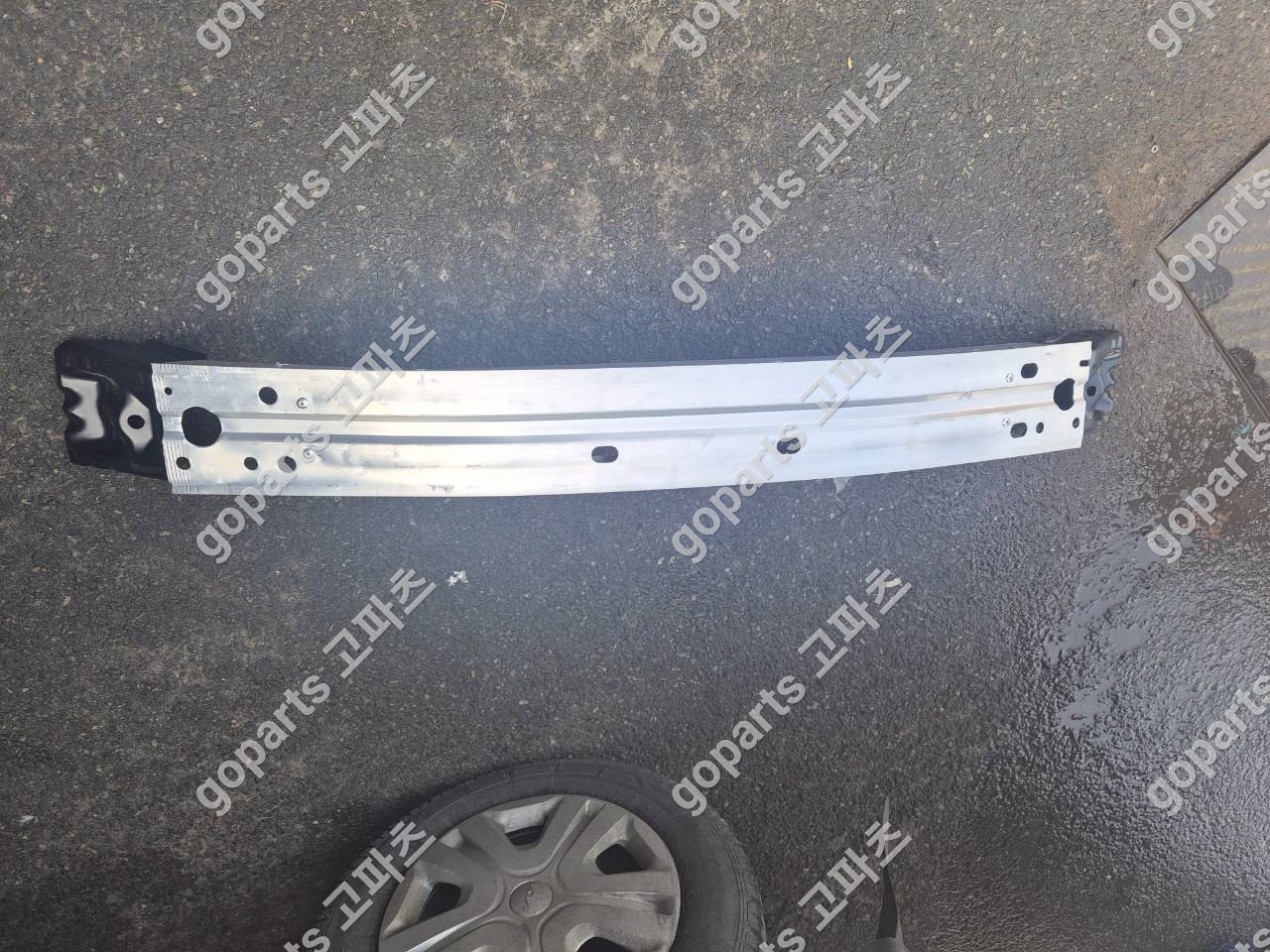 도요타 캠리 8세대 전레일 교체 납품 후기: 완벽한 수리를 위한 선택