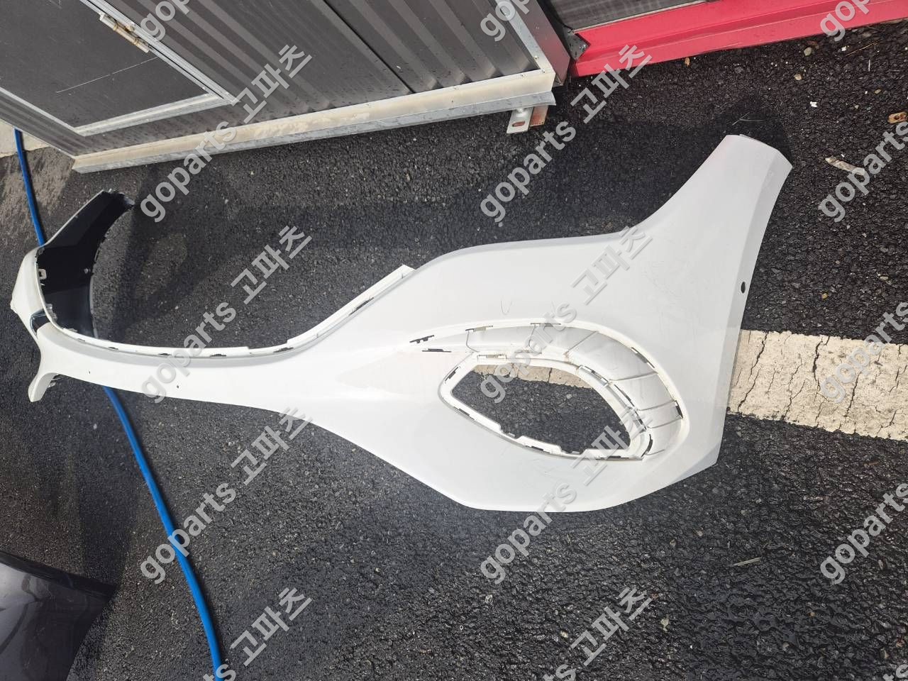 벤츠 EQE V295 전기형 전범퍼 상세사진 3