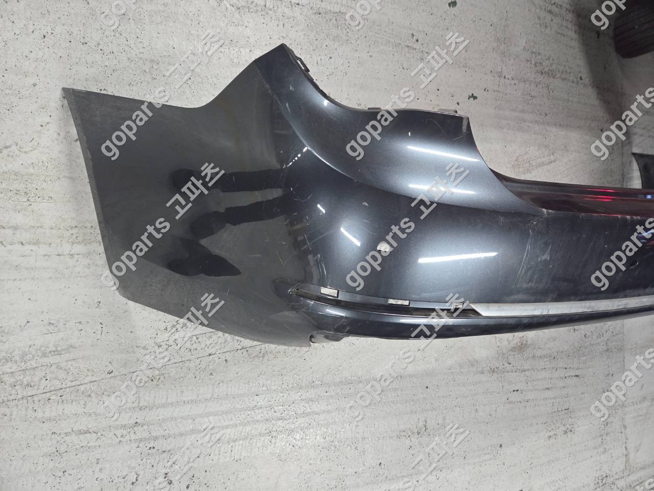 BMW 7시리즈 F01 후기형 후범퍼 상세사진 2