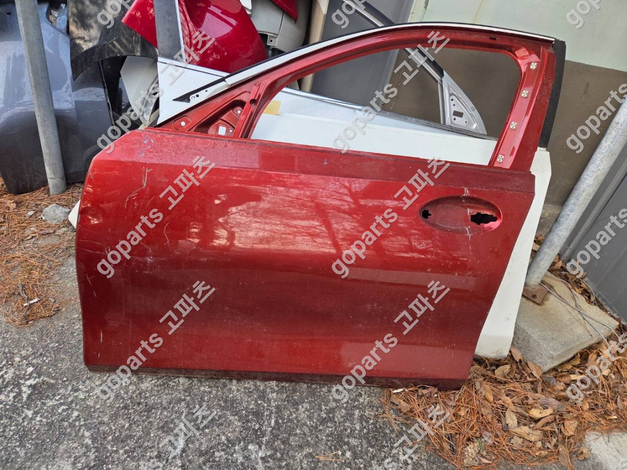 BMW G20 3시리즈 운전석 전도어 중고 교체 납품 후기 – 완벽한 수리를 위한 선택