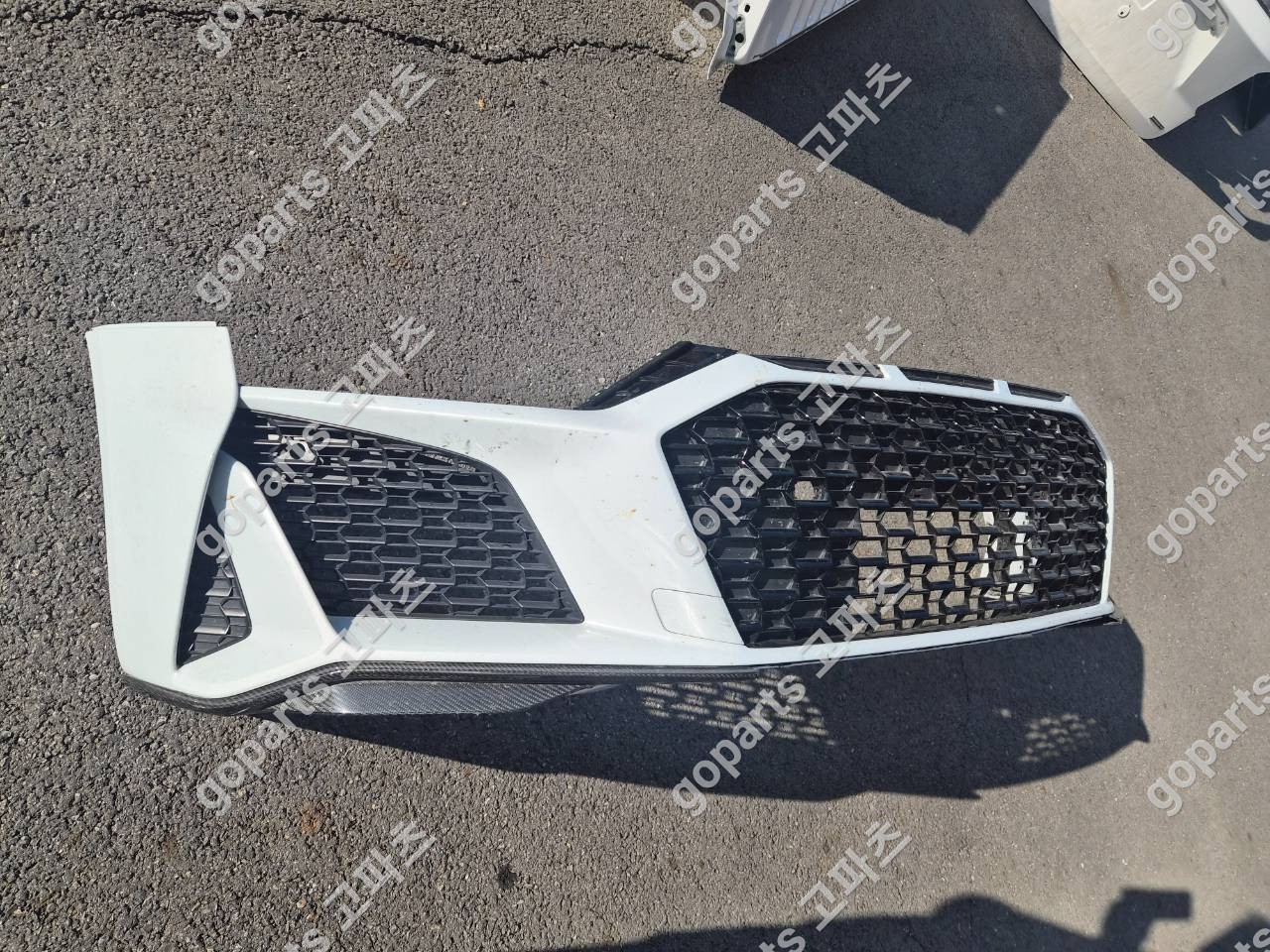 아우디 R8 4S 전범퍼 상세사진 2