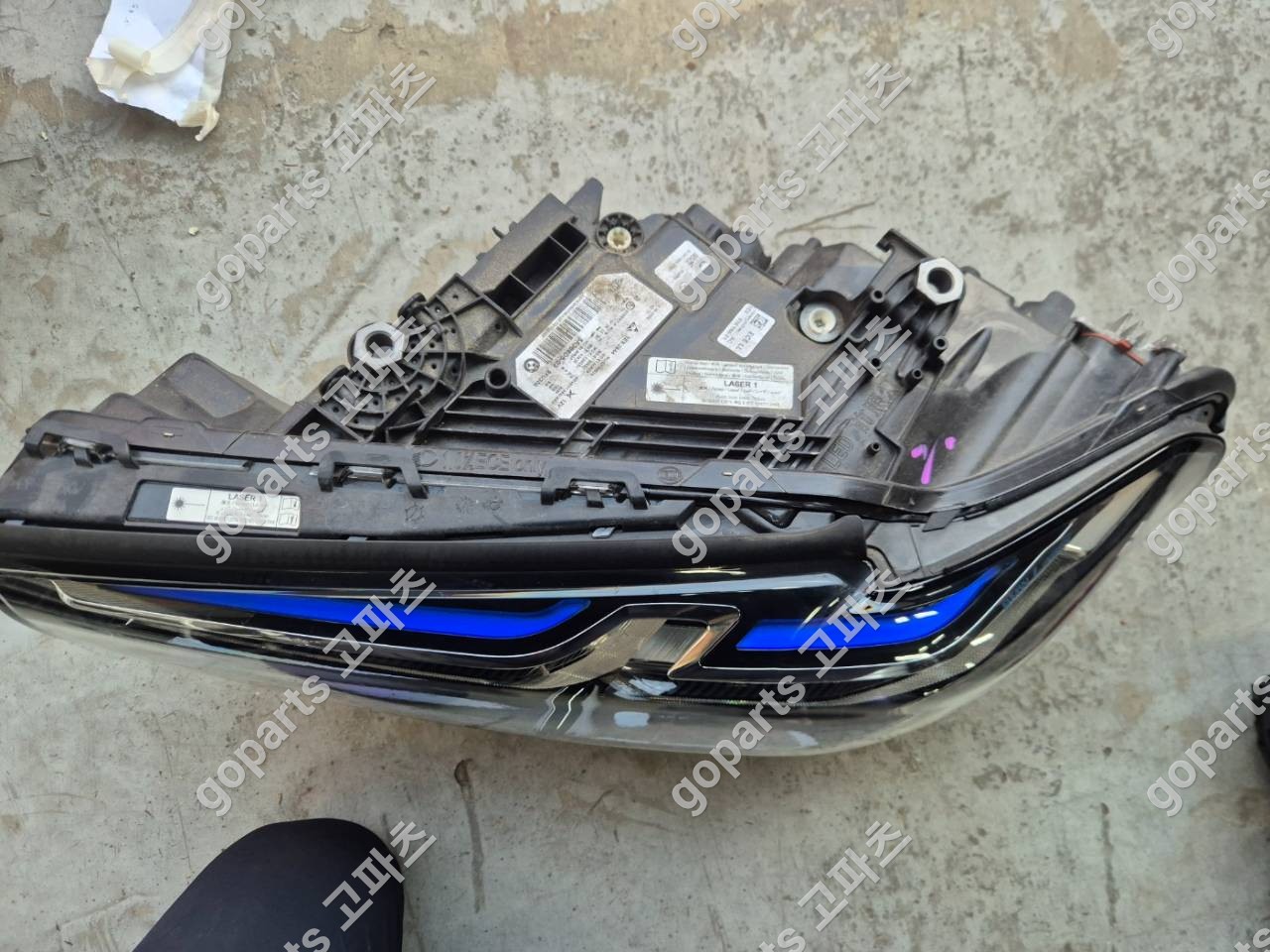 BMW G30 5시리즈 운전석 레이저 헤드라이트 5a388d5-03/04 상세사진 2