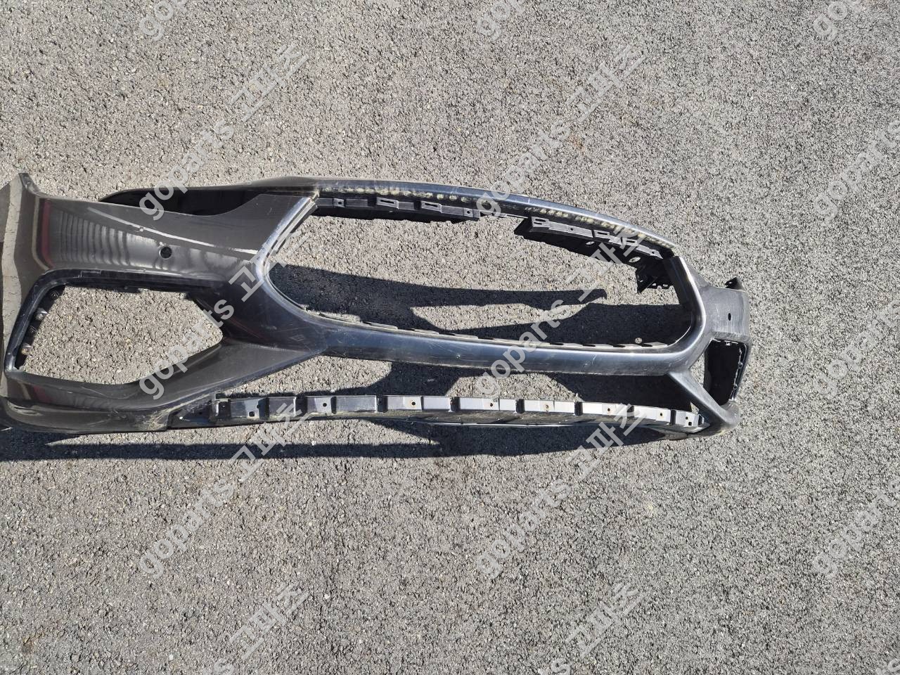 마세라티 기블리 그란스포츠 전범퍼 교체 후기: 2017-2022 후반기 모델 완벽 수리