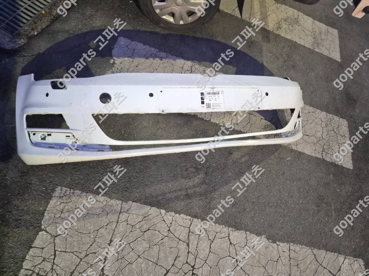 폭스바겐 골프 7세대 전범퍼 중고 교체 납품 후기: 완벽 수리를 위한 선택