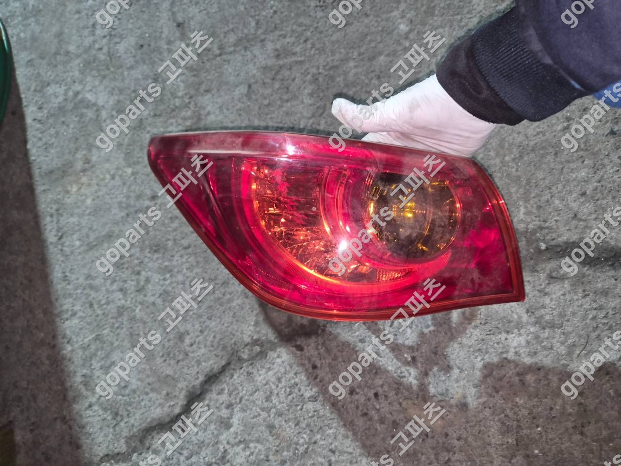 인피니티 Q50 운전석 후미등 교체 후기: 20만원에 완벽 수리!