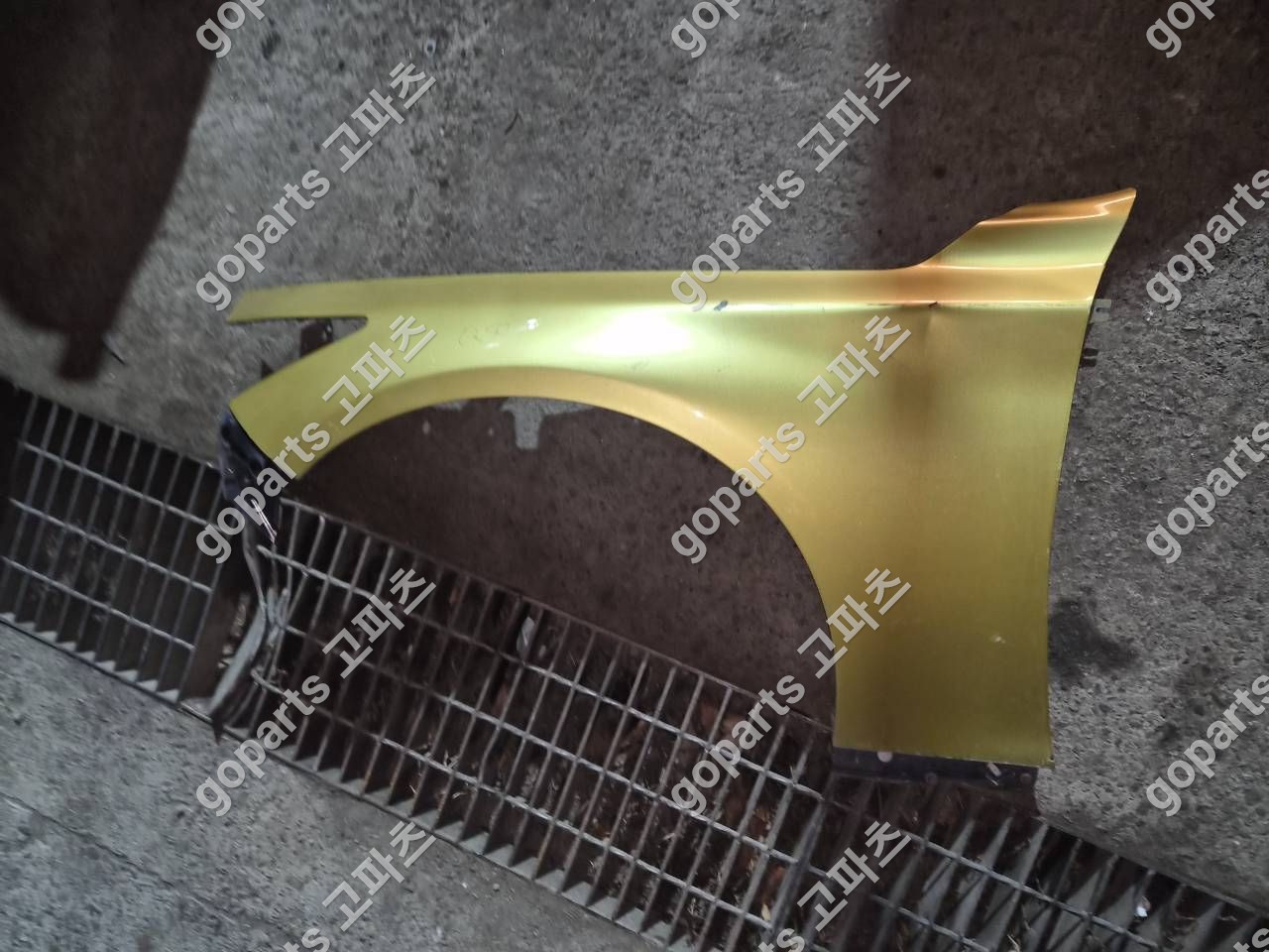 인피니티 Q50 운전석 전휀더 상세사진 2