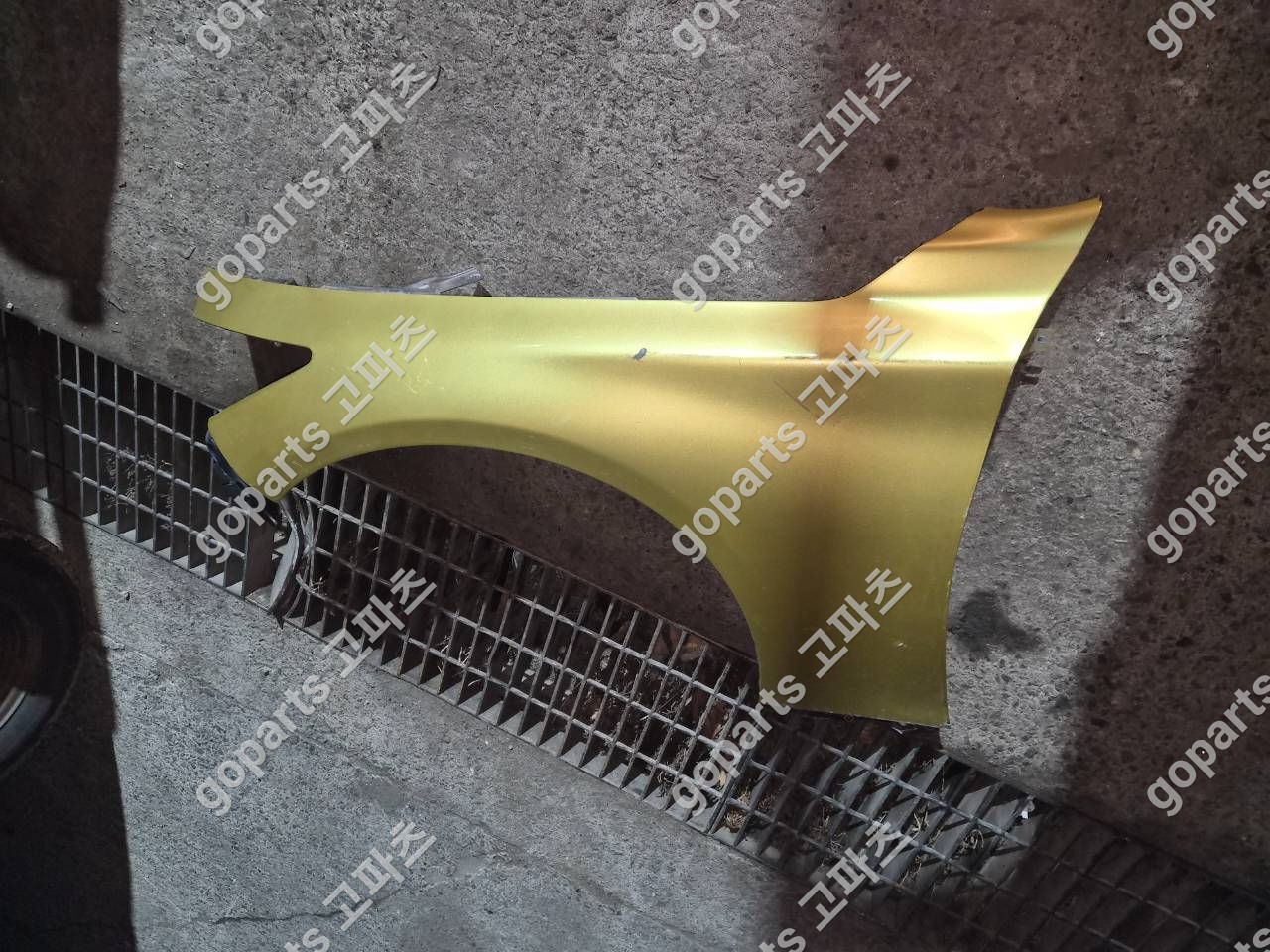 인피니티 Q50 운전석 전휀더 교체 후기: 완벽 수리를 위한 선택