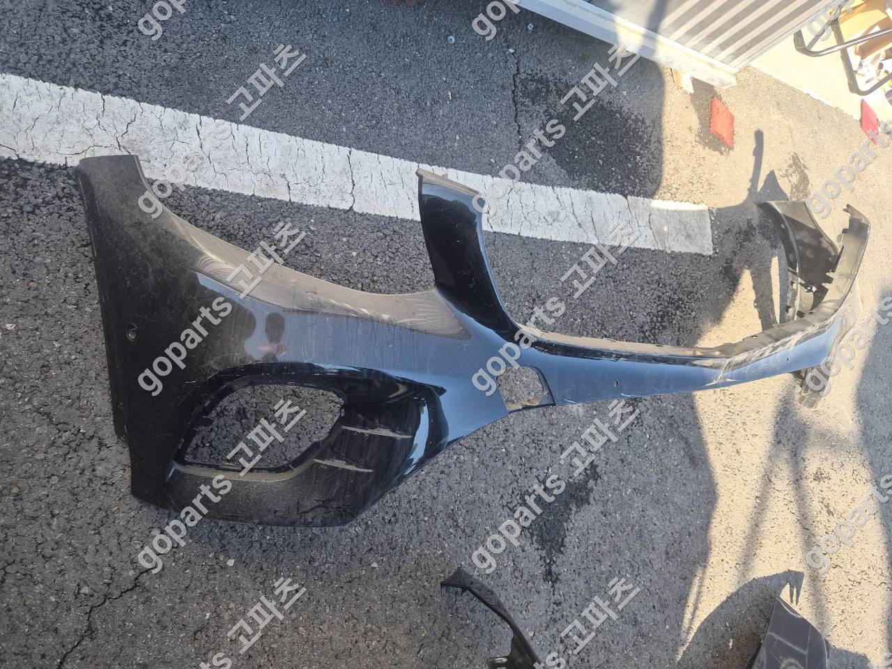 벤츠 GLC W253 AMG라인 전범퍼 상세사진 2