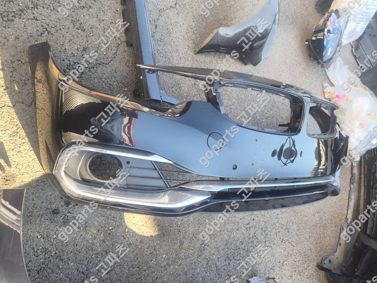BMW 4시리즈 F32 F33 F36 후기형 전범퍼 상세사진 3