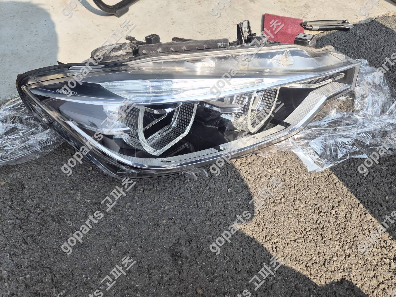 BMW F30 3시리즈 조수석 헤드라이트 7498946-01 상세사진 4