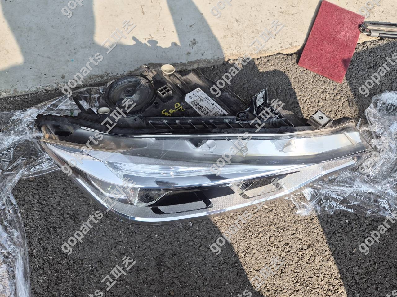 BMW F30 3시리즈 조수석 헤드라이트 7498946-01 상세사진 5