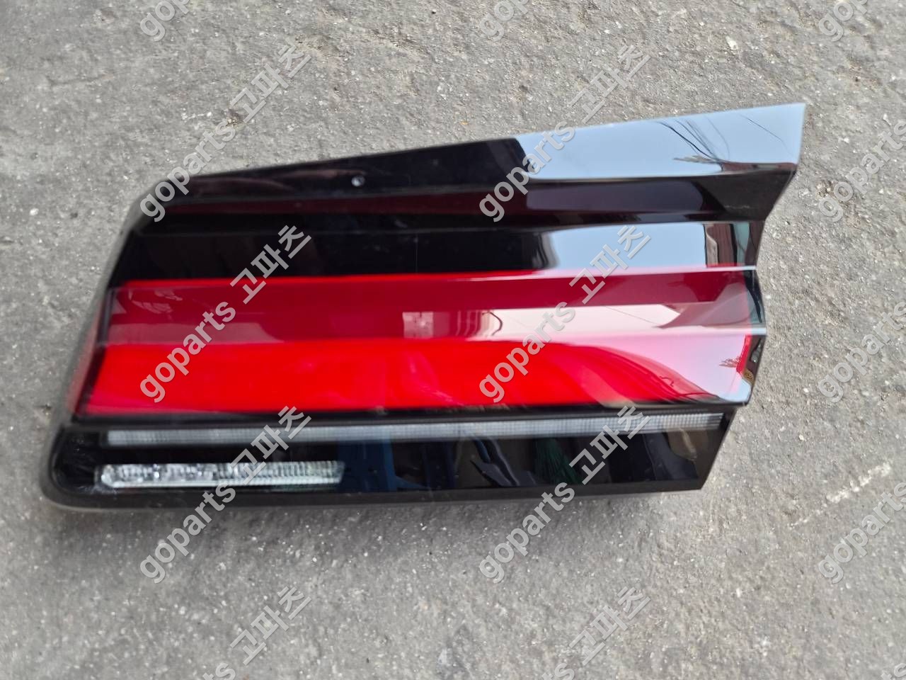 BMW 5시리즈 G30 후미등 조수석 교체 납품 후기: 완벽 수리를 위한 선택