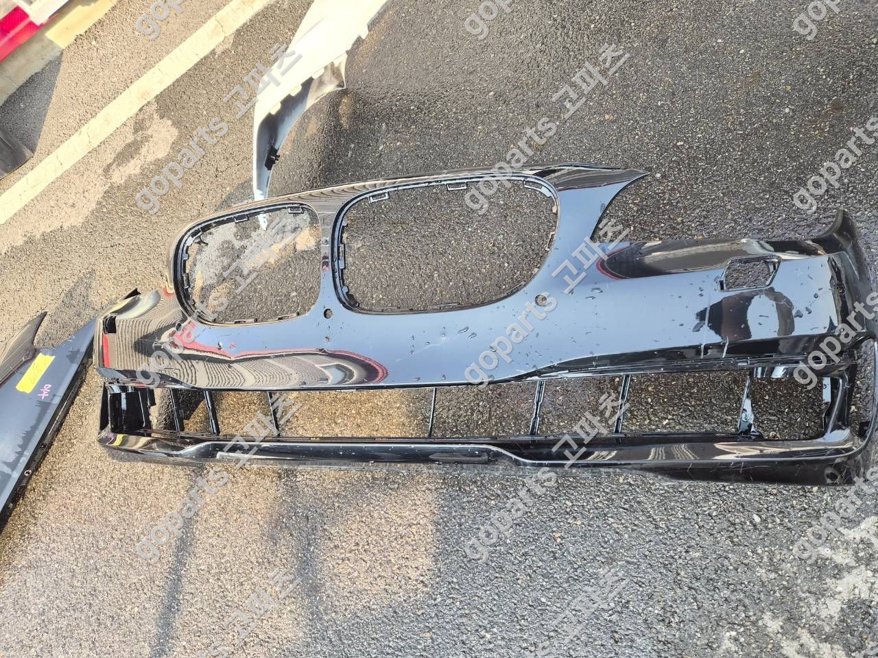 BMW 7시리즈 F01 전범퍼 교체 후기: 20만원에 완벽 수리!