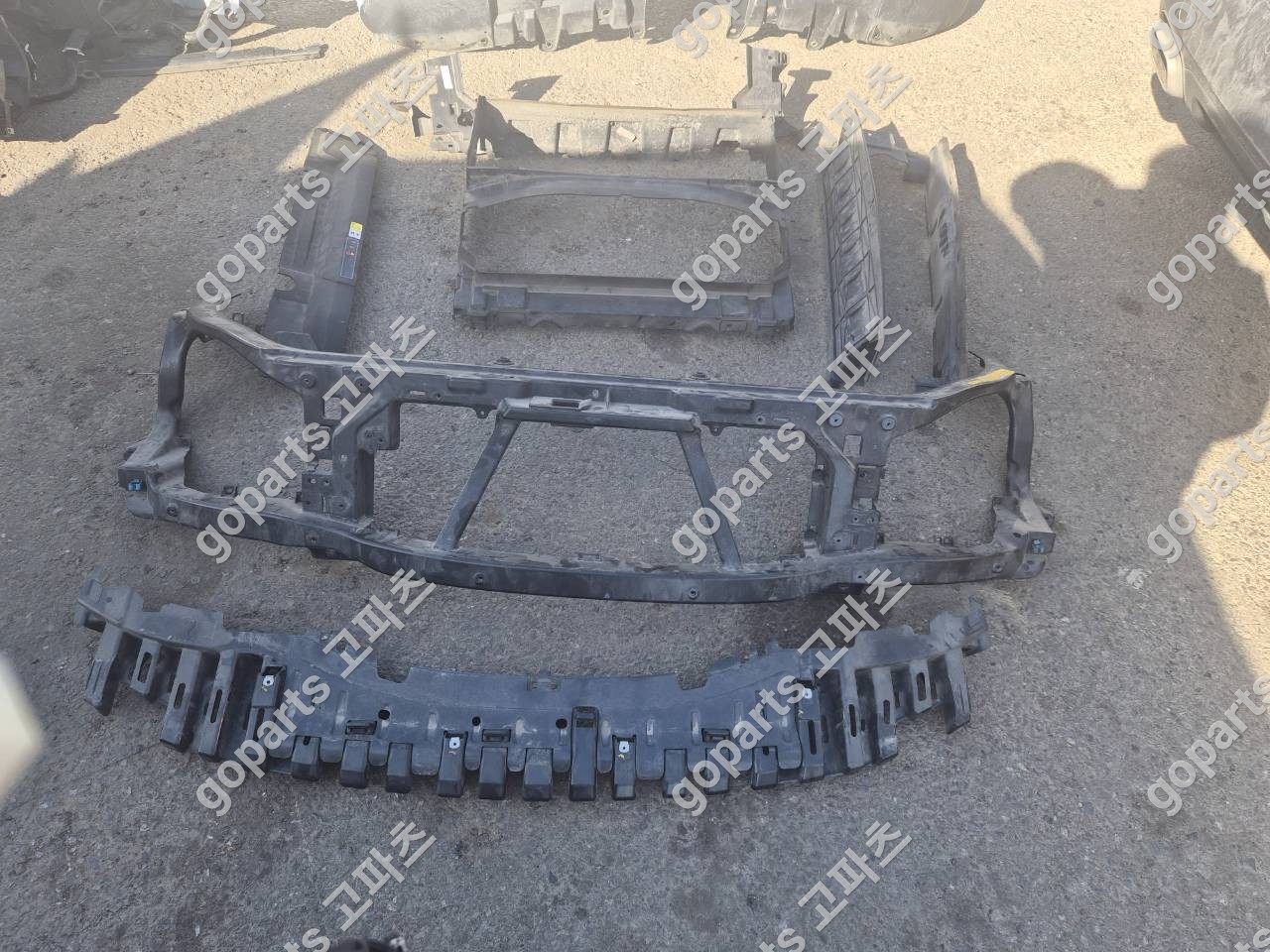 랜드로버 레인지로버 보그 L405 전판넬 상세사진 2