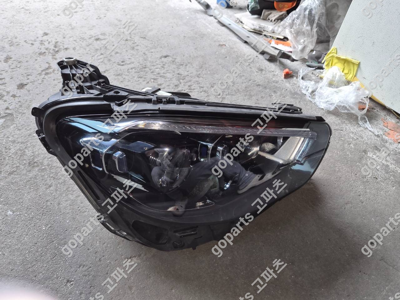 벤츠 W213 E클래스 조수석 헤드라이트 멀티빔 A2139066810 상세사진 5