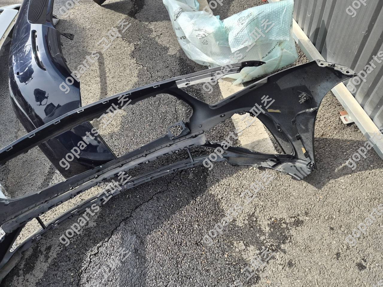 벤츠 CLS W257 AMG 라인 전범퍼 (카메라X) 상세사진 4