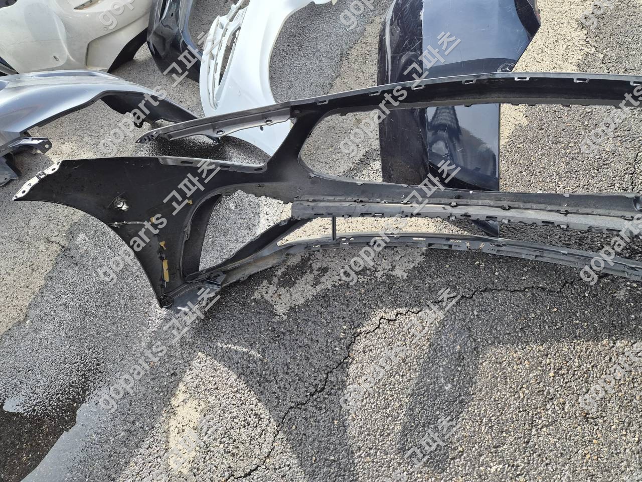 벤츠 CLS W257 AMG 라인 전범퍼 (카메라X) 상세사진 5