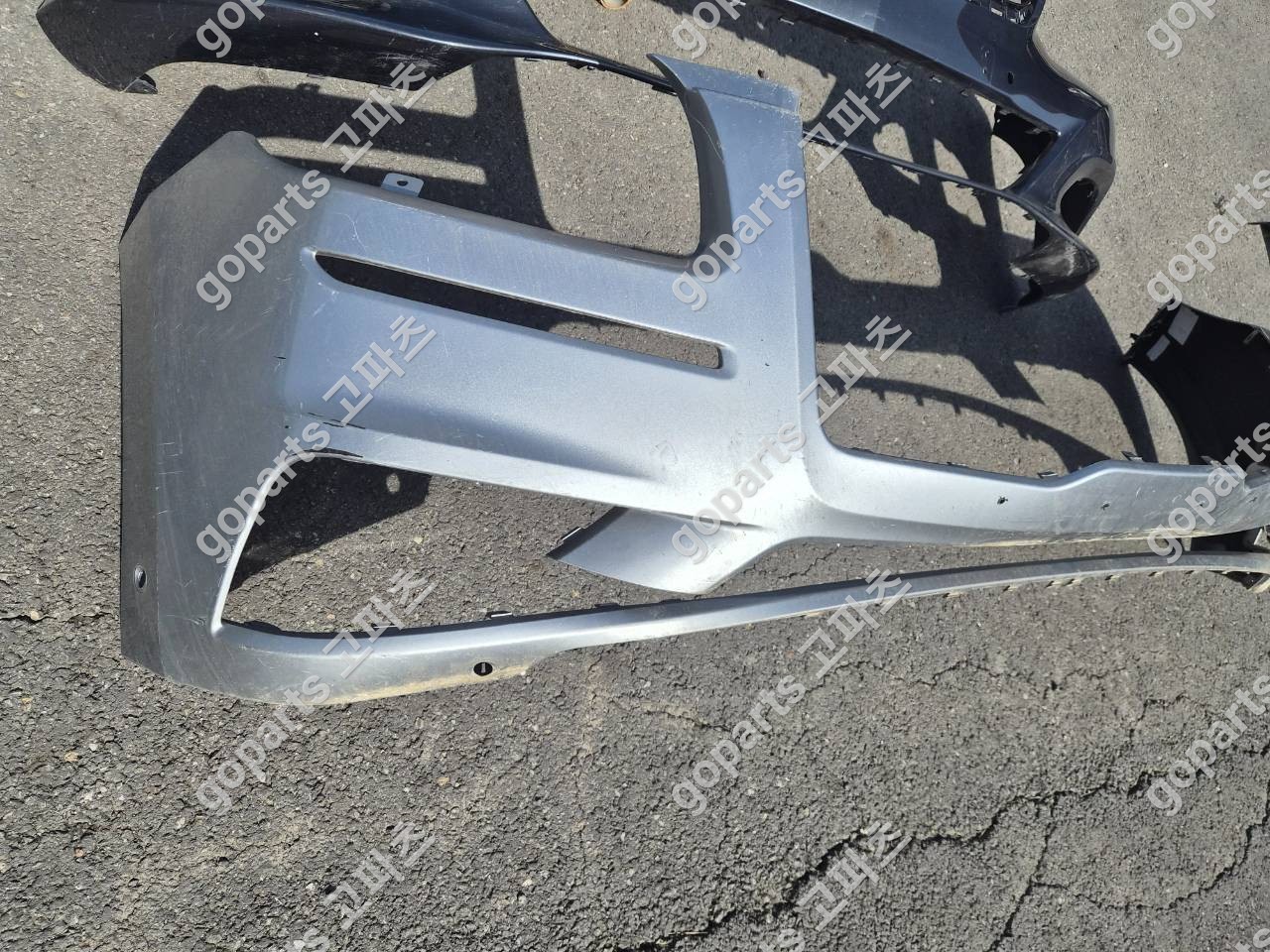 링컨 네비게이터 4세대 전반기 전범퍼 상세사진 2