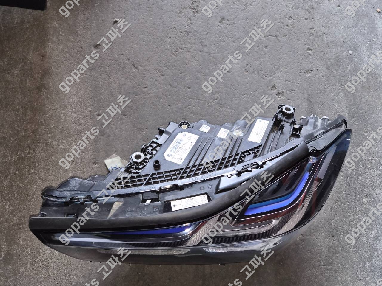 BMW 6GT G32 운전석 레이저 헤드라이트 5a38905-04 상세사진 4