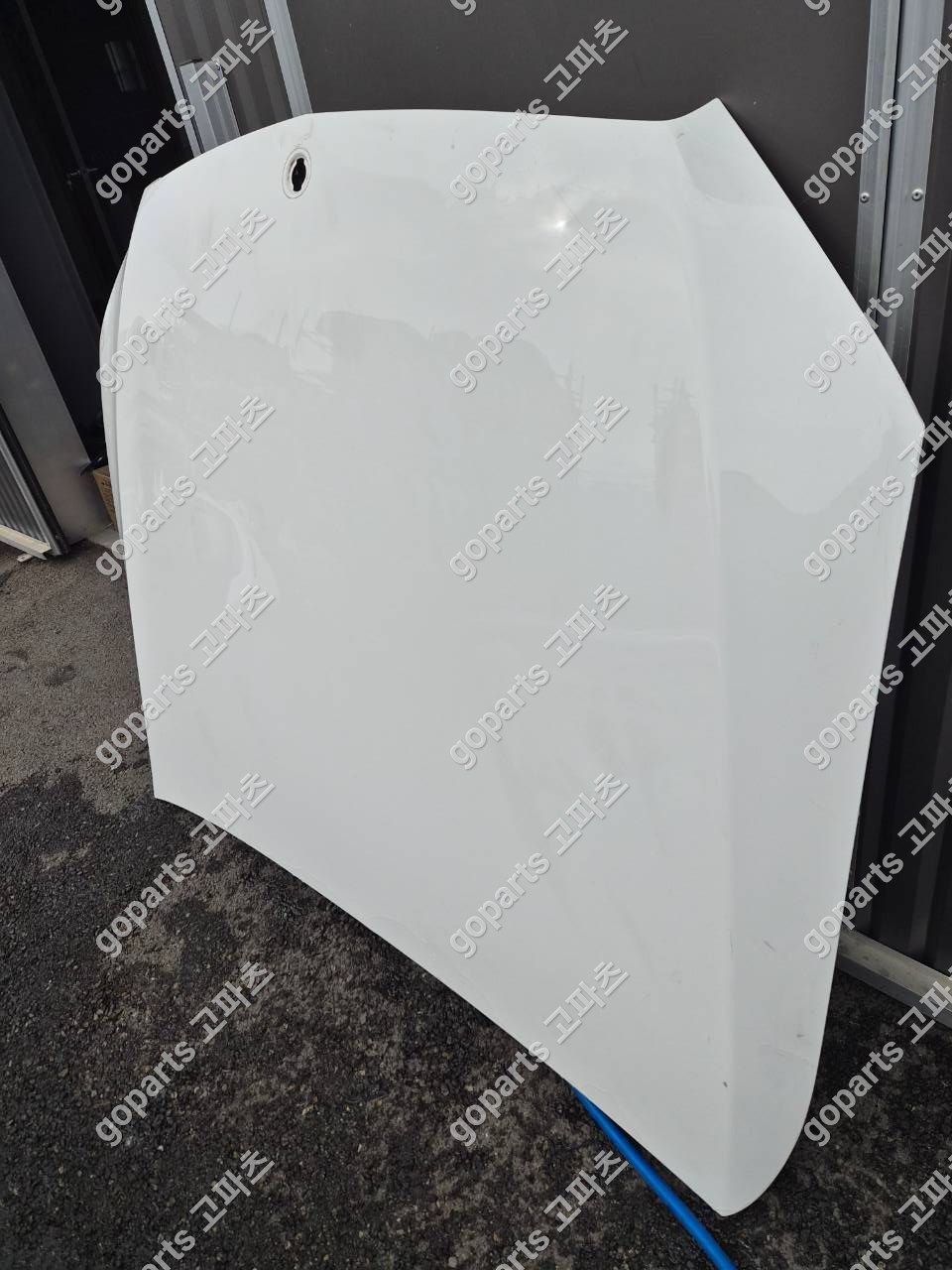 벤츠 C클래스 W205 본넷 교체 수리 납품 후기 – 고파츠