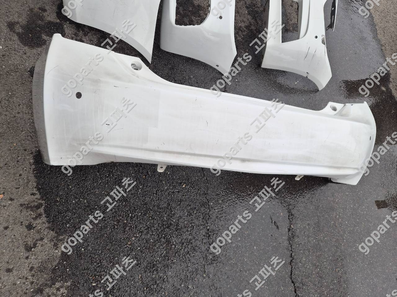 도요타 프리우스 3세대 후범퍼 교체 후기: 완벽 수리를 위한 선택