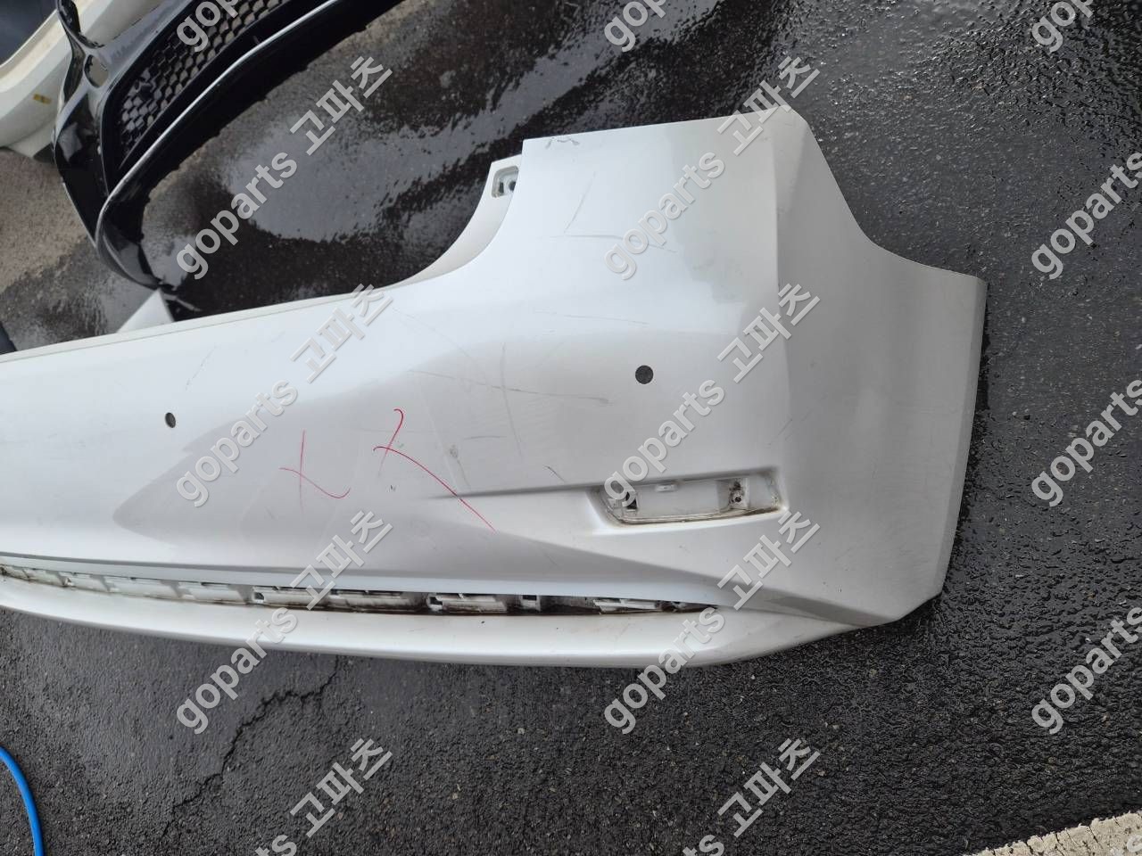 렉서스 ES 후범퍼 상세사진 2