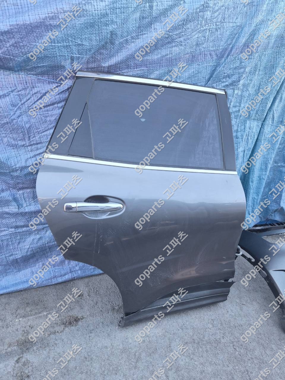 르노삼성 QM6 2세대 조수석 뒷도어 상세사진 2