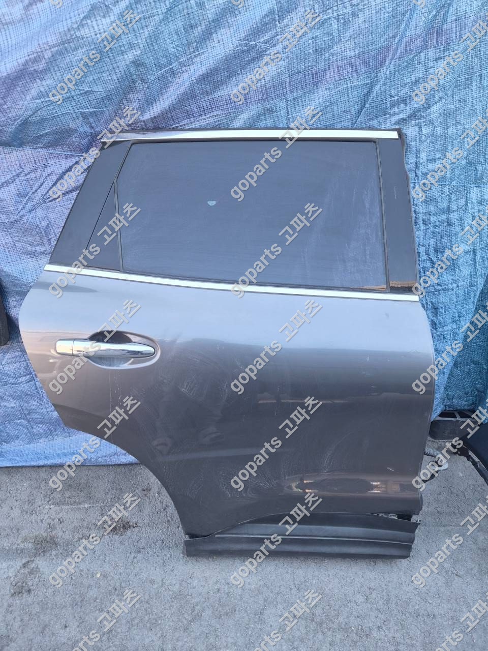 르노삼성 QM6 조수석 뒷도어 교체 후기: 완벽한 수리를 위한 선택