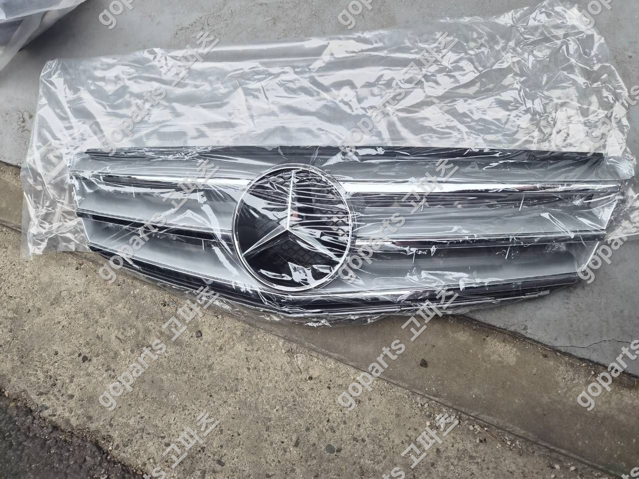 벤츠 W204 C클래스 전면그릴 교체 후기: 고파츠 납품 사례