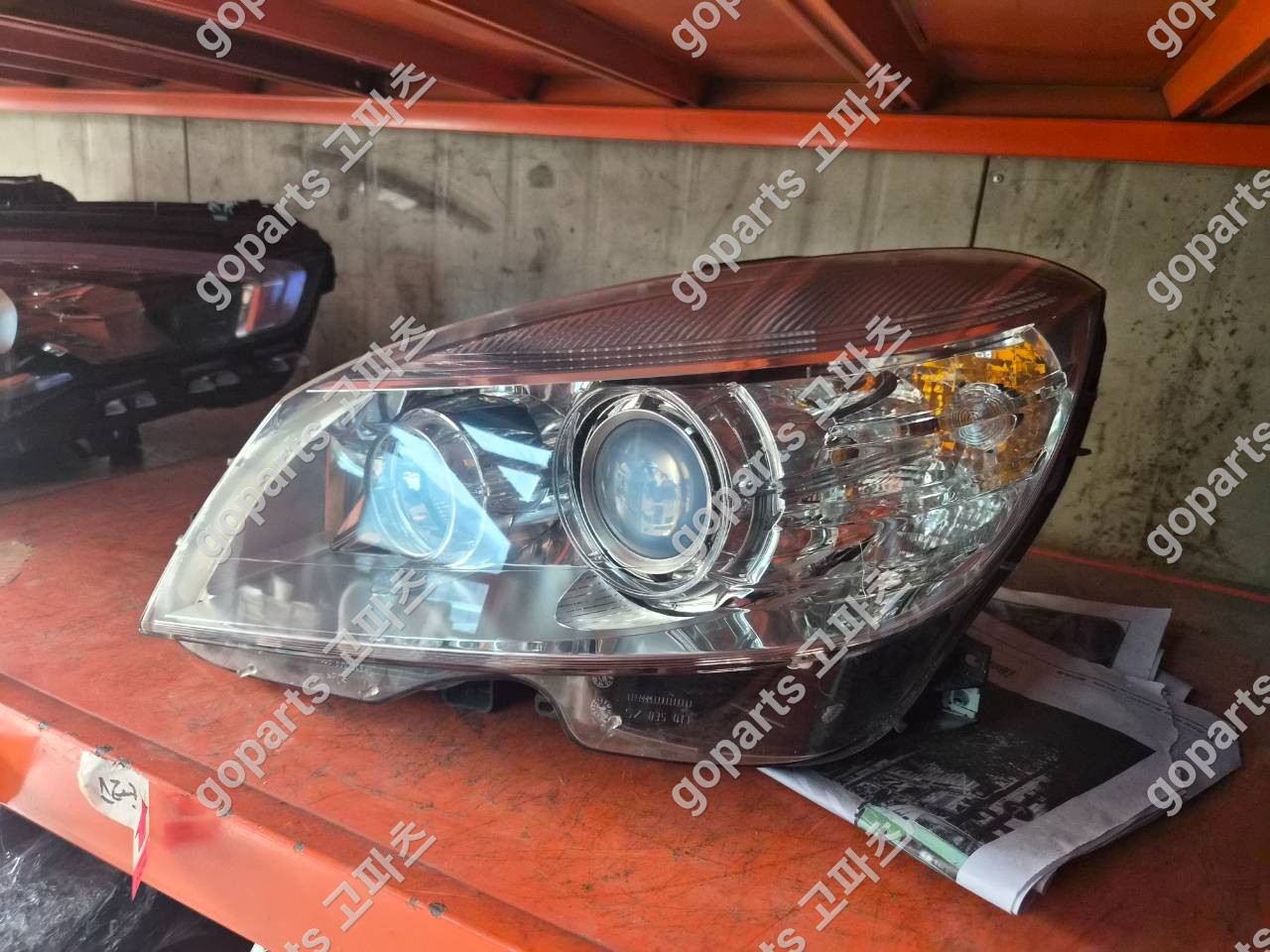 벤츠 W204 C클래스 운전석 헤드라이트 A2048202959 상세사진 4