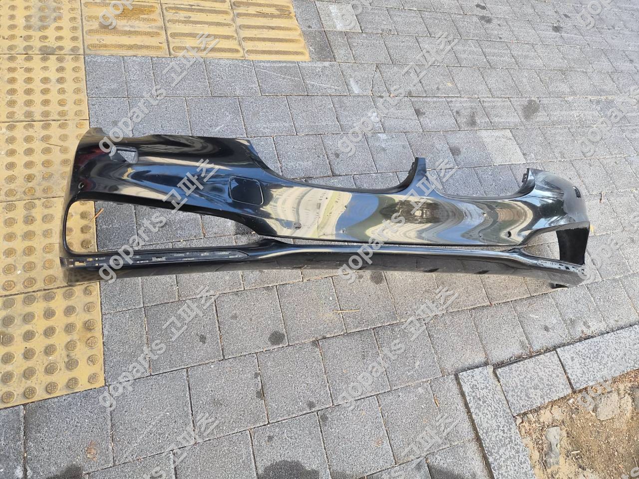 BMW 7시리즈 G11 전범퍼 교체 후기: 완벽 수리를 위한 선택