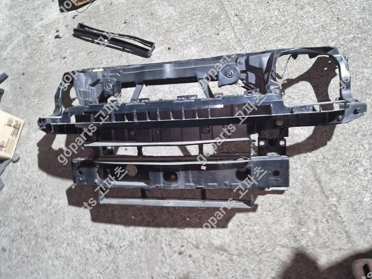 랜드로버 디스커버리 5 L462 전판넬 상세사진 2