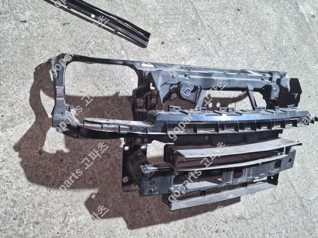 랜드로버 디스커버리 5 L462 전판넬 상세사진 3