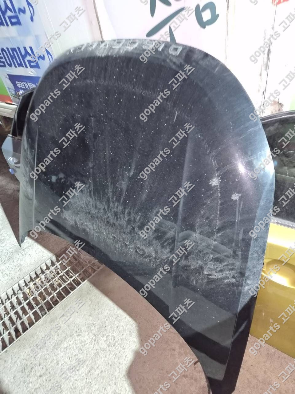 랜드로버 디스커버리 5 L462 본넷 상세사진 2