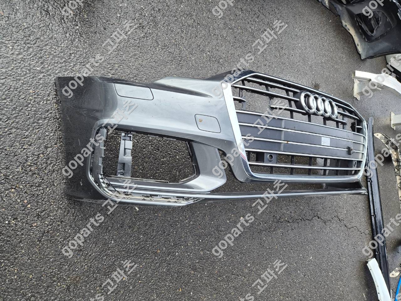 아우디 A6 C8 4K S라인 전범퍼 상세사진 3