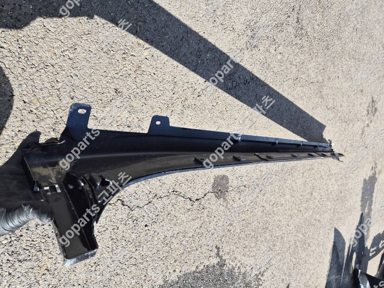 BMW ix3 G08 조수석 사이드스테프 상세사진 2