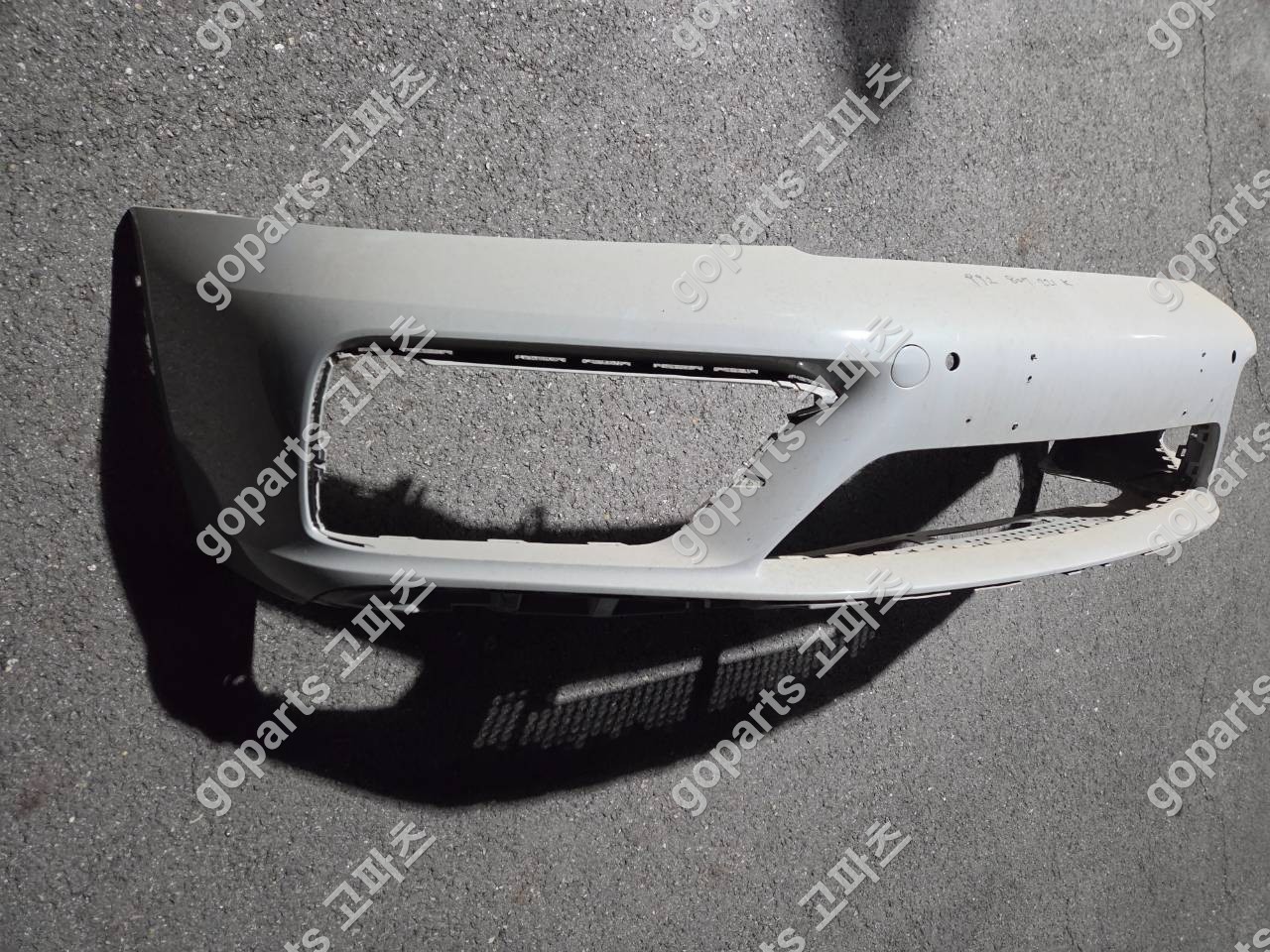 포르쉐 911 992.1 GTS 앞범퍼 상세사진 2