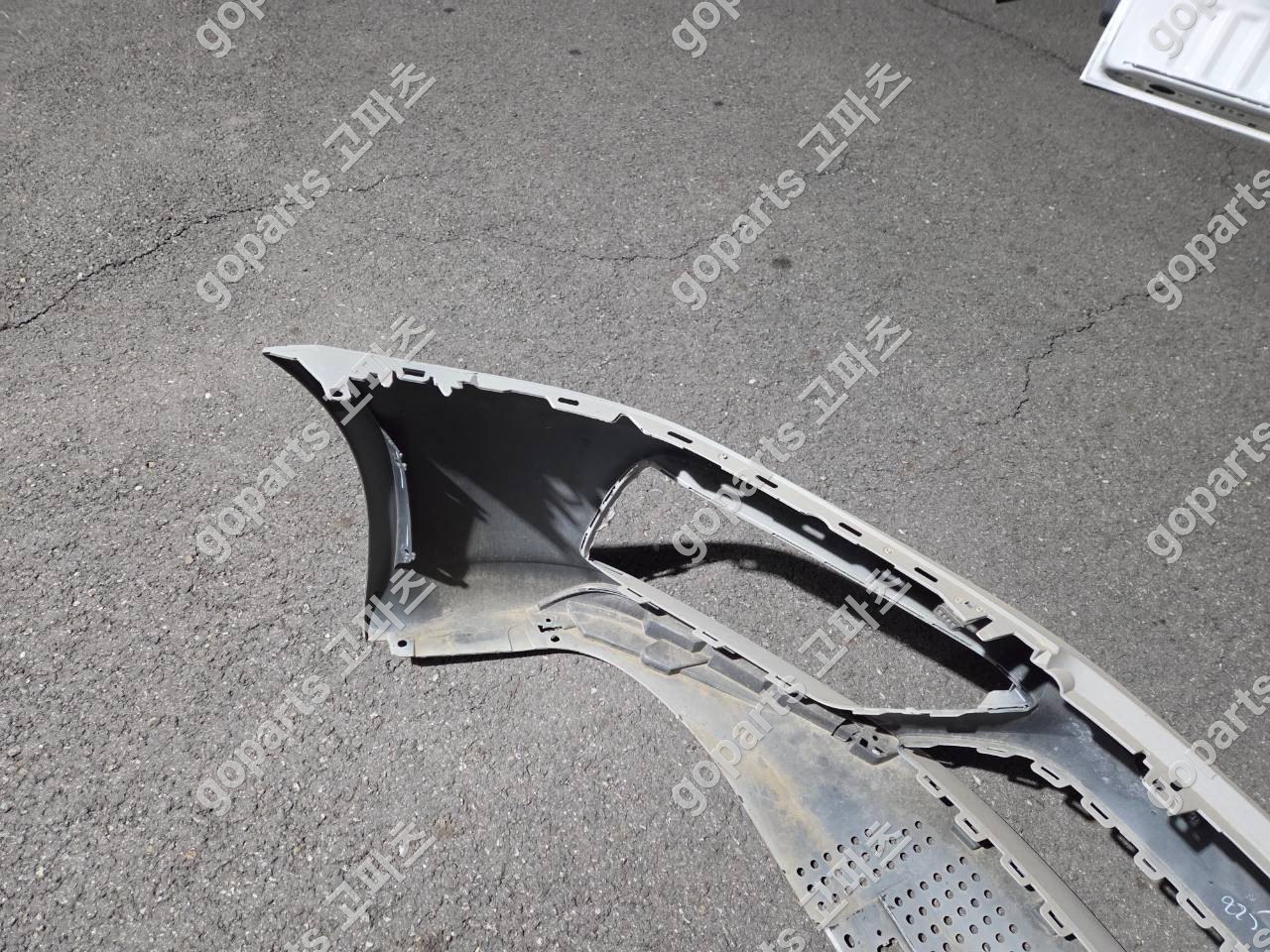 포르쉐 911 992.1 GTS 앞범퍼 상세사진 4