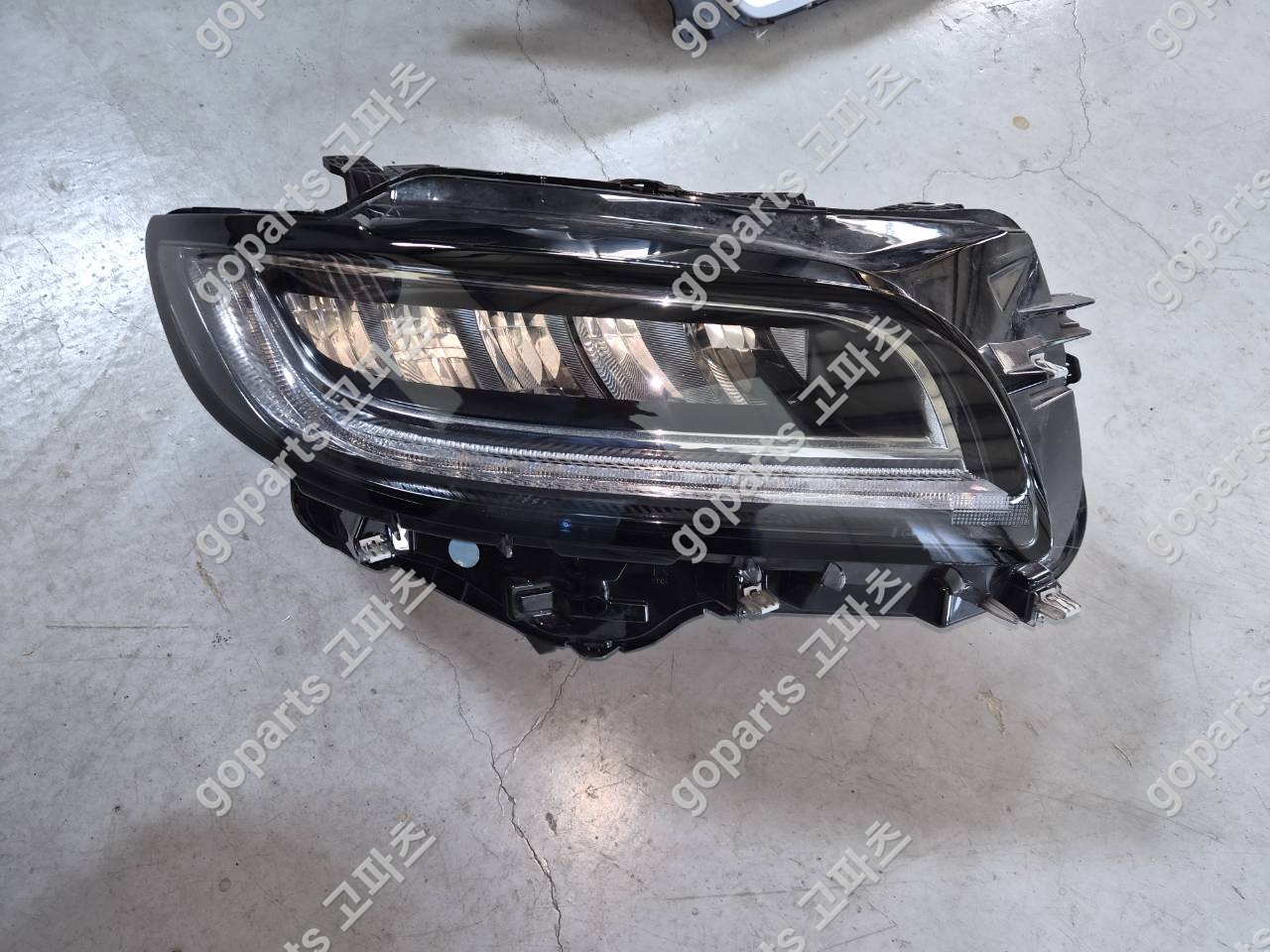 링컨 노틸러스 중고 조수석 헤드라이트 Ka1b-13e014 600,000원